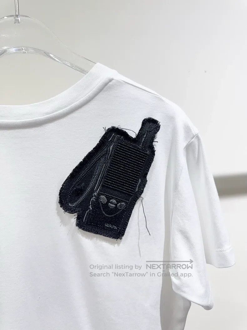 Louis Vuitton Louis Vuitton Badge Short Sleeve Size US XS / EU 42 / 0 - 4 Thumbnail