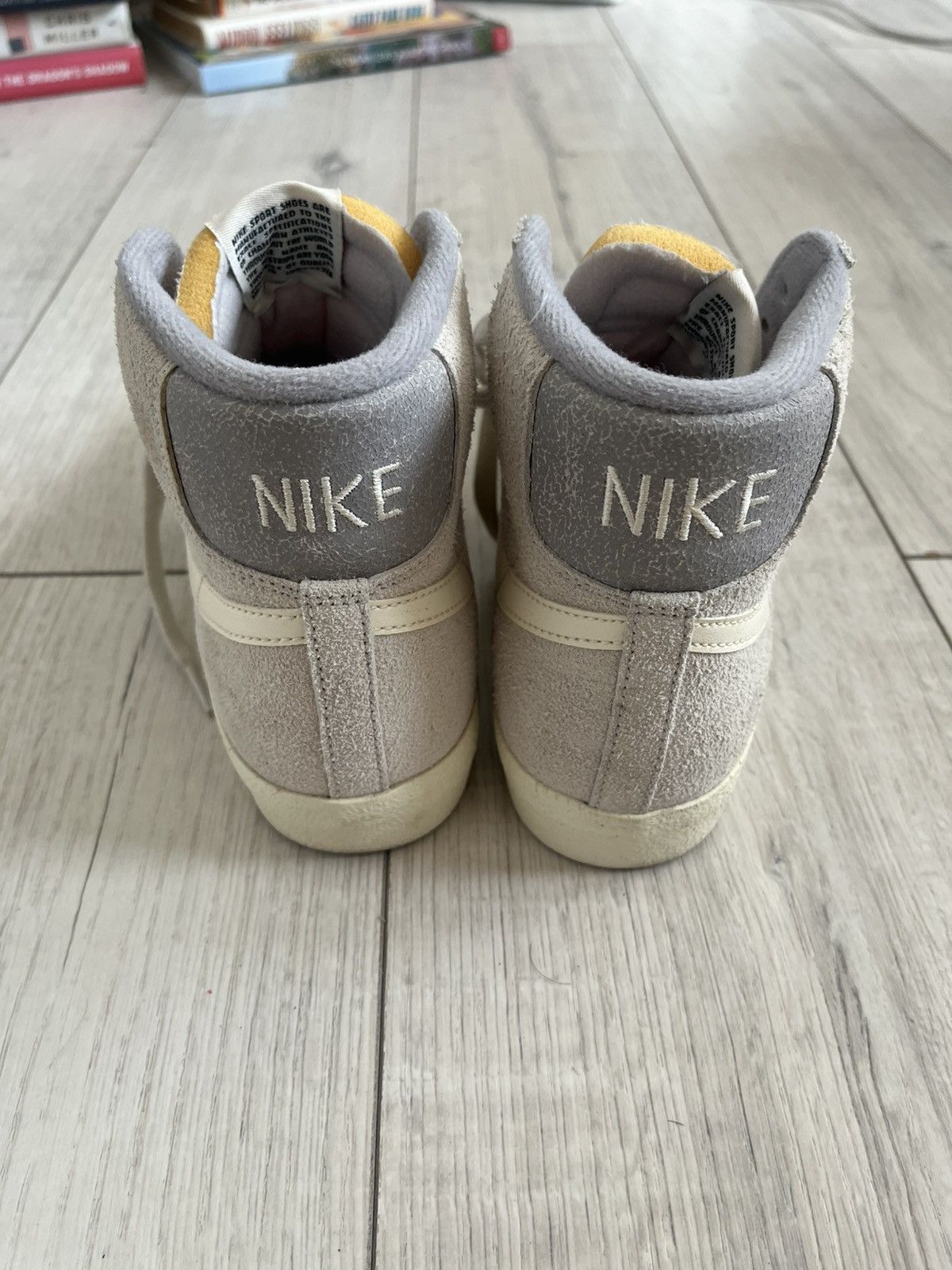 Nike Nike Blazer Hi Vintage ‘77 (like new) Size US 8 / EU 41 - 7 Thumbnail