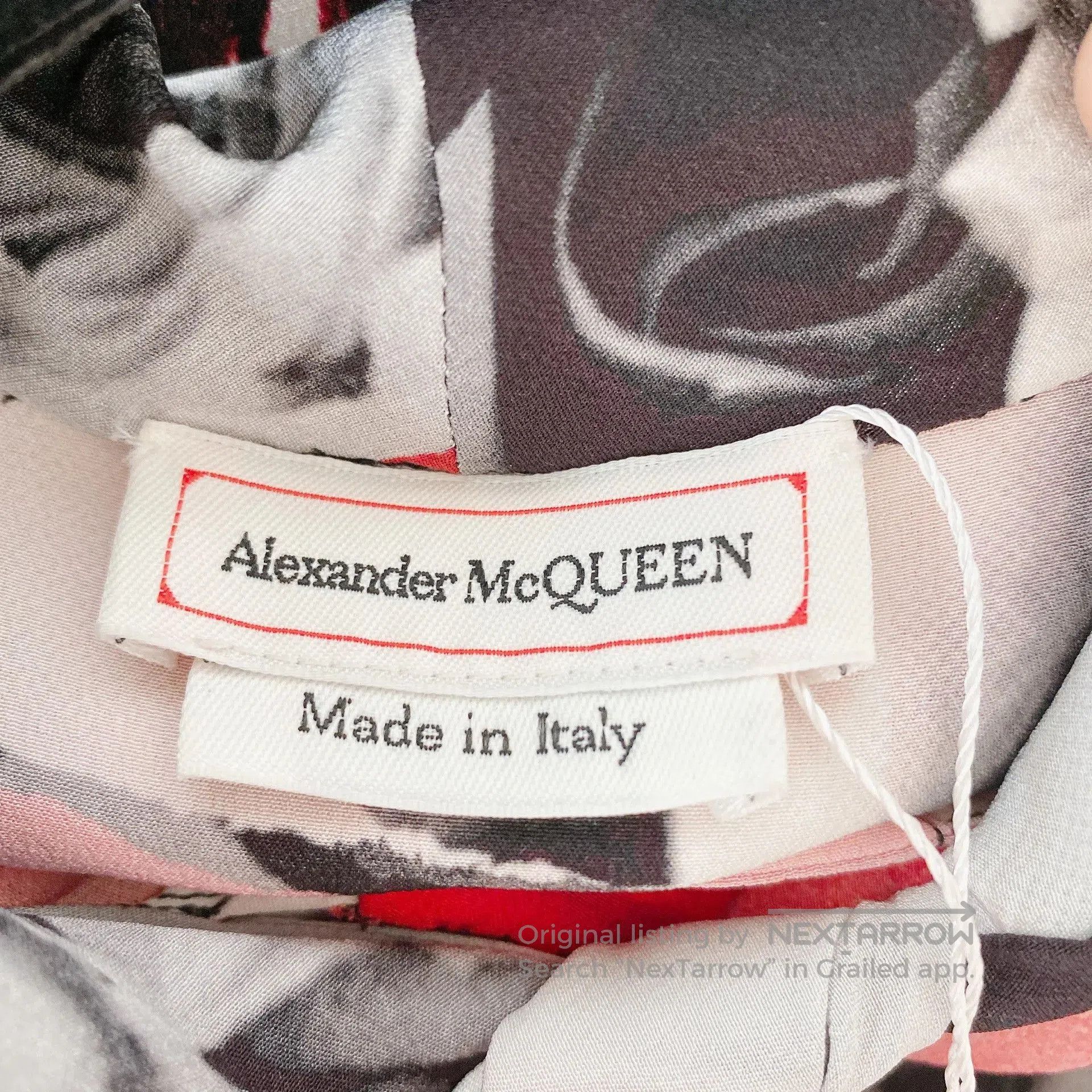 Alexander McQueen Alexander MCQueen All-Over Print Shirt. Size S / US 4 / IT 40 - 5 Thumbnail