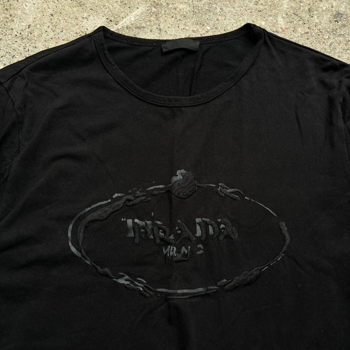 Prada Prada Girocollo ricamo nero M/C logo black tshirt Size US M / EU 48-50 / 2 - 2 Thumbnail