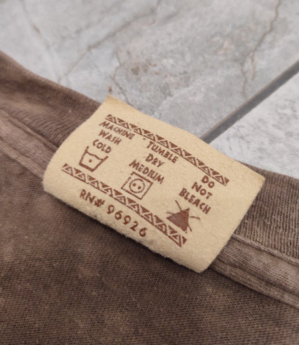 The Mountain Vintage T shirt The Mountains 00s XL size USA Size US L / EU 52-54 / 3 - 7 Thumbnail