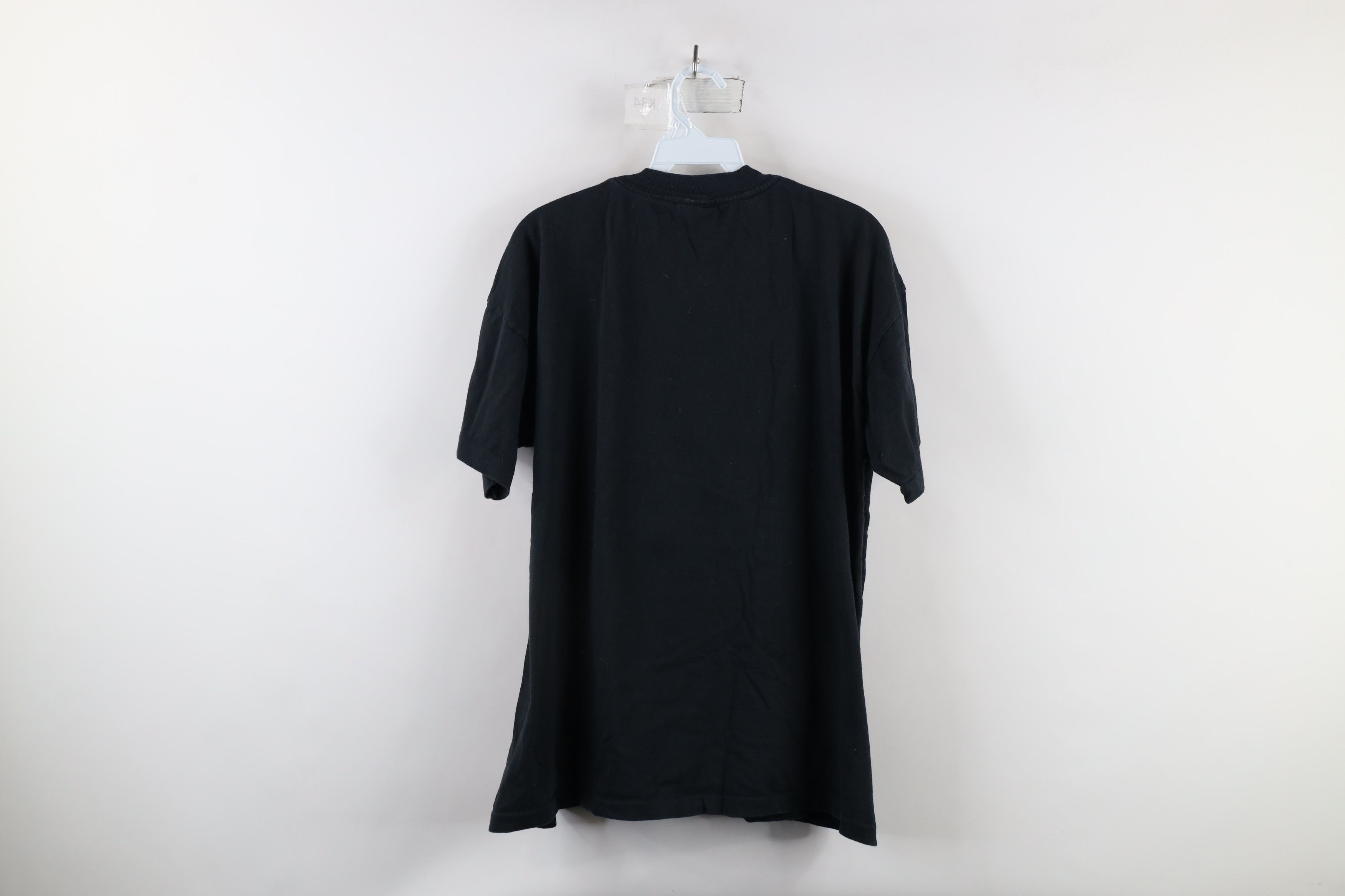 Vintage Vintage 80s Roots Canada Phantom of the Opera T-Shirt Black Size US XL / EU 56 / 4 - 11 Thumbnail