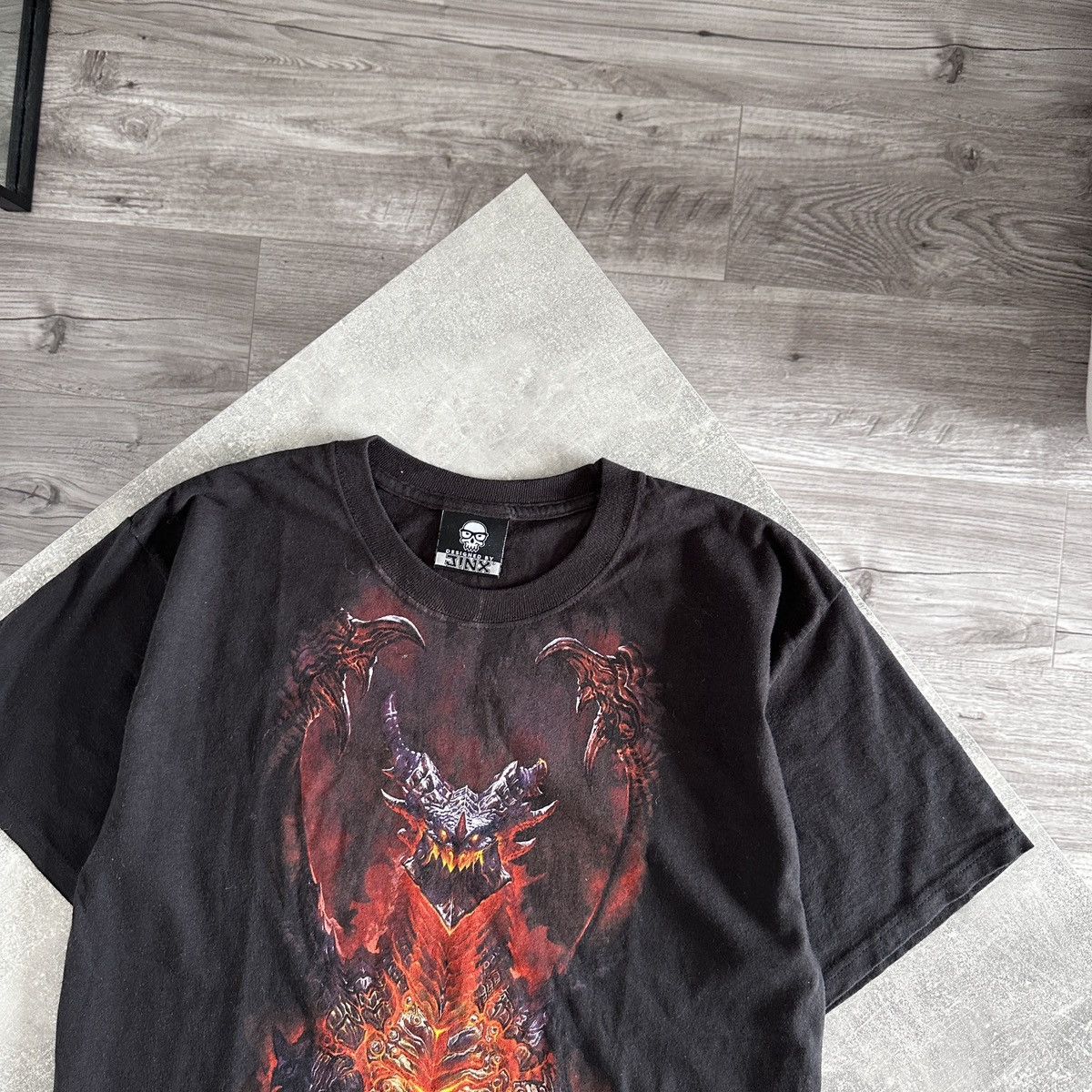 The Game Vintage 00s World Of Warcraft Cataclysm tee og y2k Deathwing Size US M / EU 48-50 / 2 - 5 Thumbnail