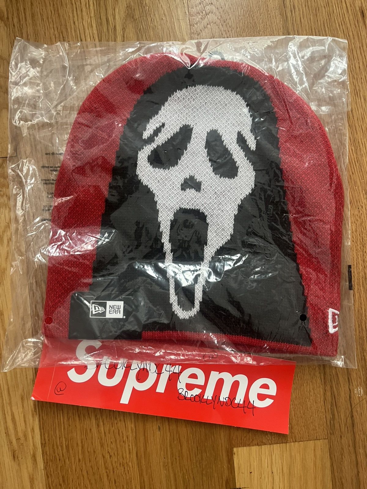 Supreme Supreme Ghostface Beanie SS26 red Size ONE SIZE - 1 Thumbnail