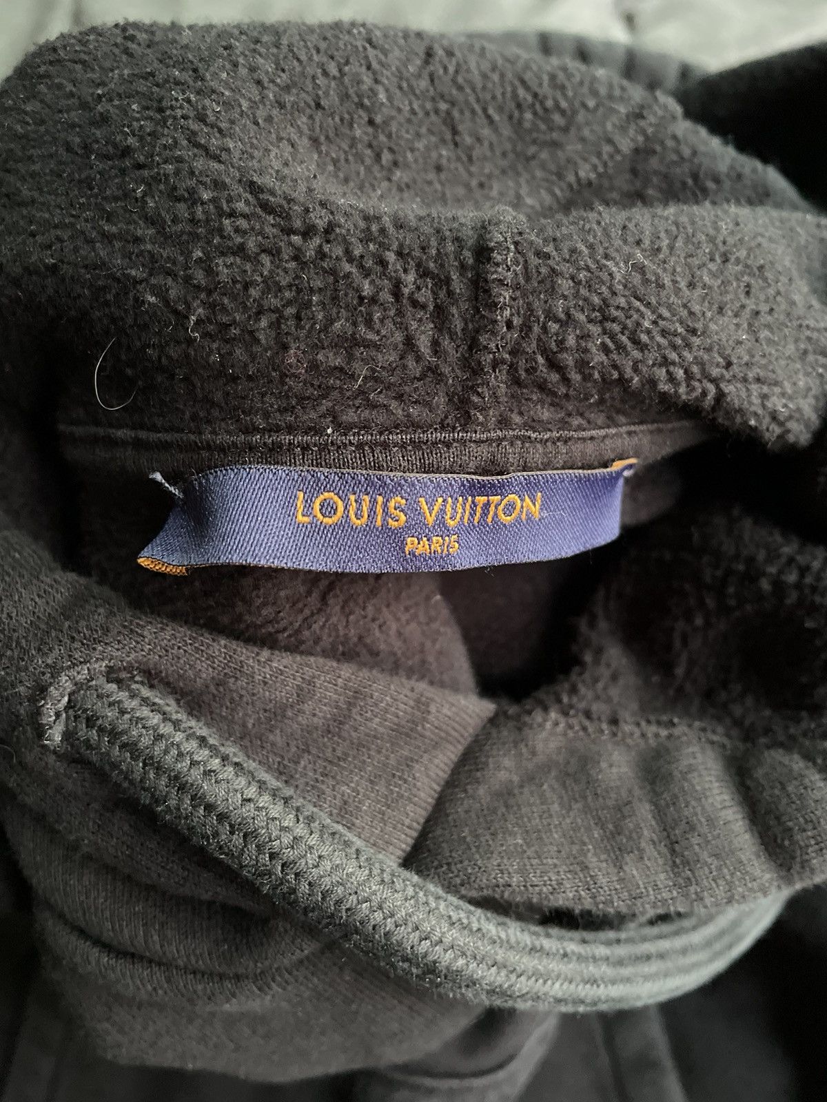 Louis Vuitton Louis Vuitton Brushed Logo Hoodie Size US S / EU 44-46 / 1 - 9 Thumbnail