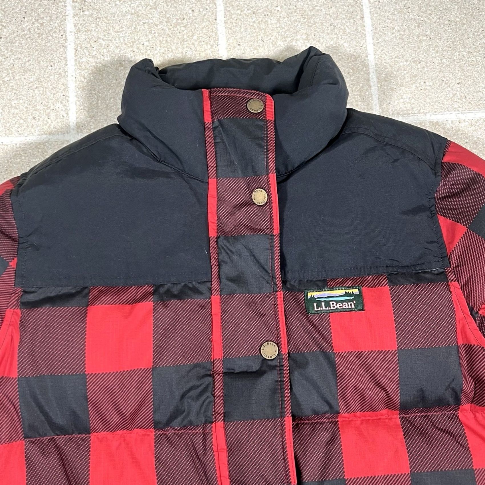 Vintage VINTAGE L.L. Bean Women’s Mountain Classic Down Puffer Jacket Sz Small Red Buffalo Plaid Womens Size S / US 4 / IT 40 - 2 Thumbnail