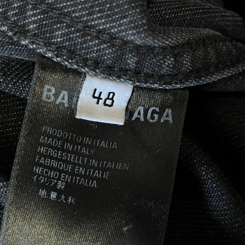 Balenciaga Balenciaga Black neckline colored letters embroidered with Size US M / EU 48-50 / 2 - 4 Thumbnail