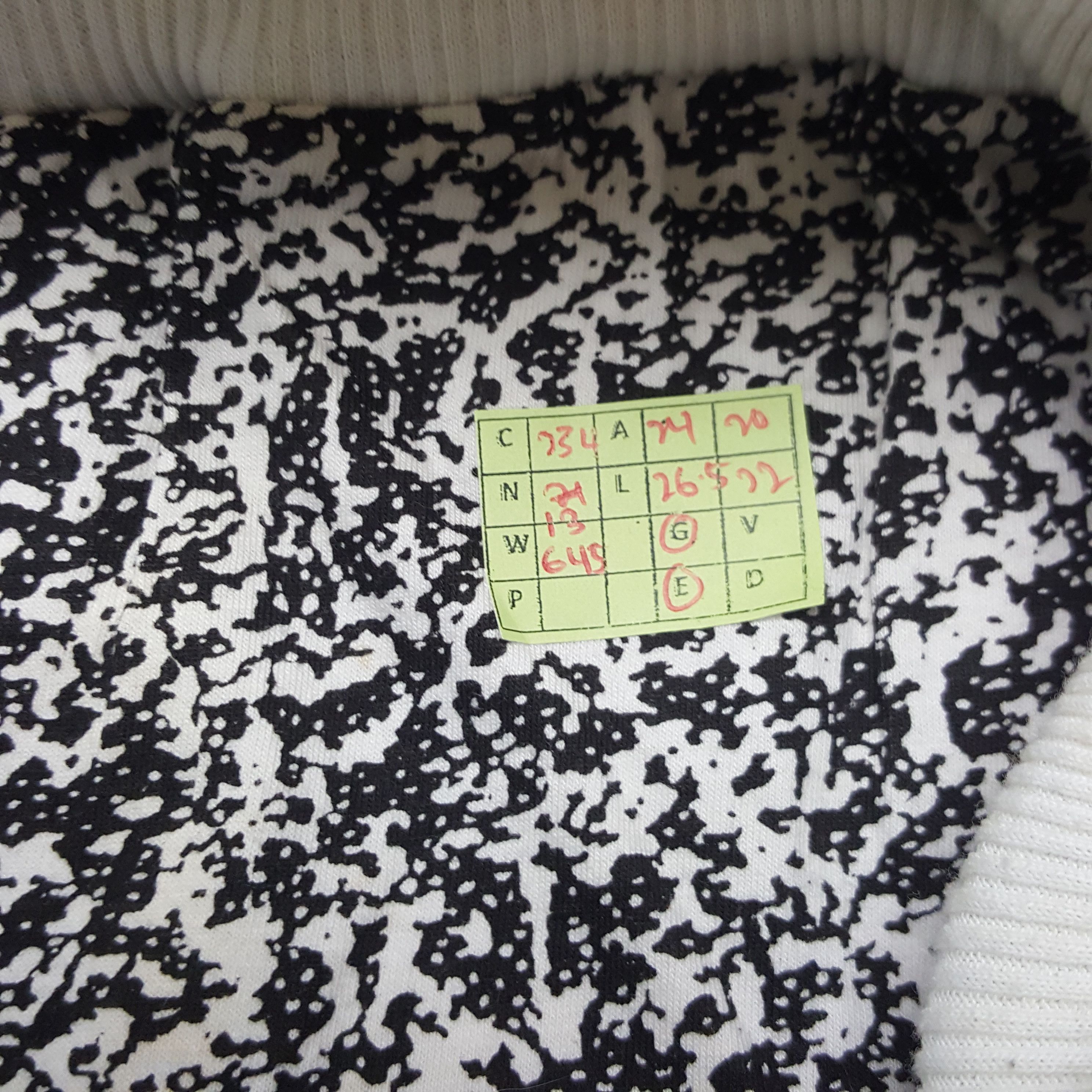 Designer × Vintage Vintage Blowout Fall Collection Japanese Style Sweatshirt Size US L / EU 52-54 / 3 - 7 Thumbnail