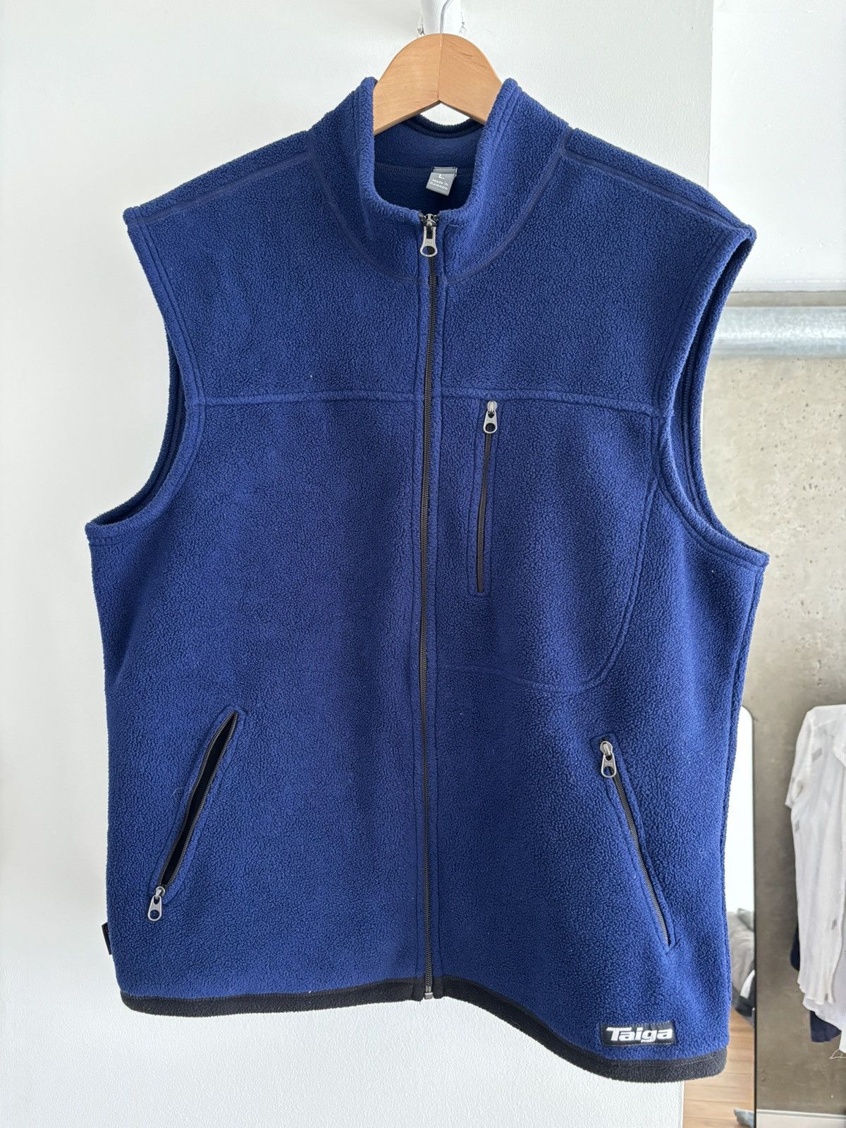 Taiga Taiga Vest Size US L / EU 52-54 / 3 - 1 Thumbnail