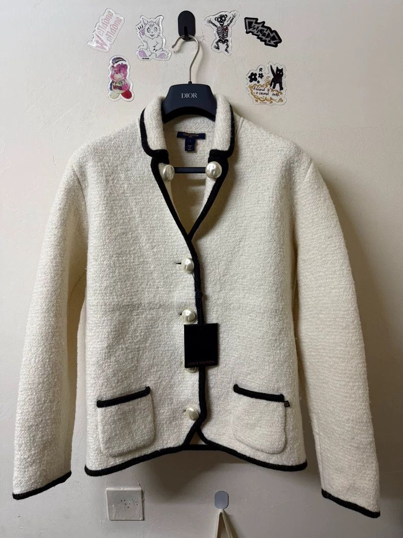 Louis Vuitton Louis Vuitton Lambswool jacket 2502-Nextarrow Size US L / EU 52-54 / 3 - 1 Thumbnail