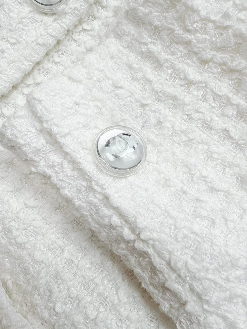 Chanel Chanel 23P White Tweed Long Sleeve Jacket Size M / US 6-8 / IT 42-44 - 5 Thumbnail