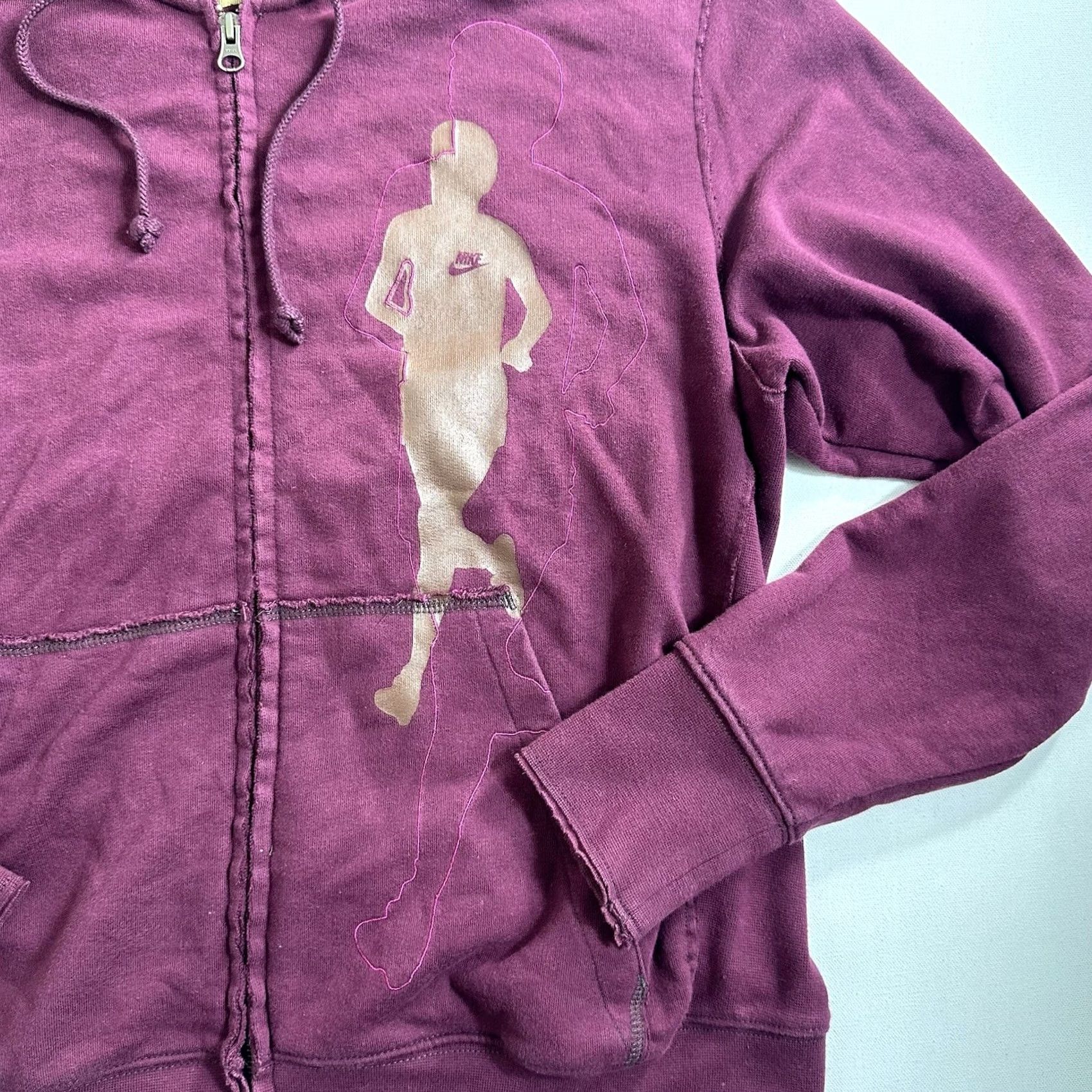 Nike VINTAGE Nike Hoodie Sweatshirt Sweater Full-Zip Silver Tag Logo Adult Size L Men Size US L / EU 52-54 / 3 - 3 Thumbnail