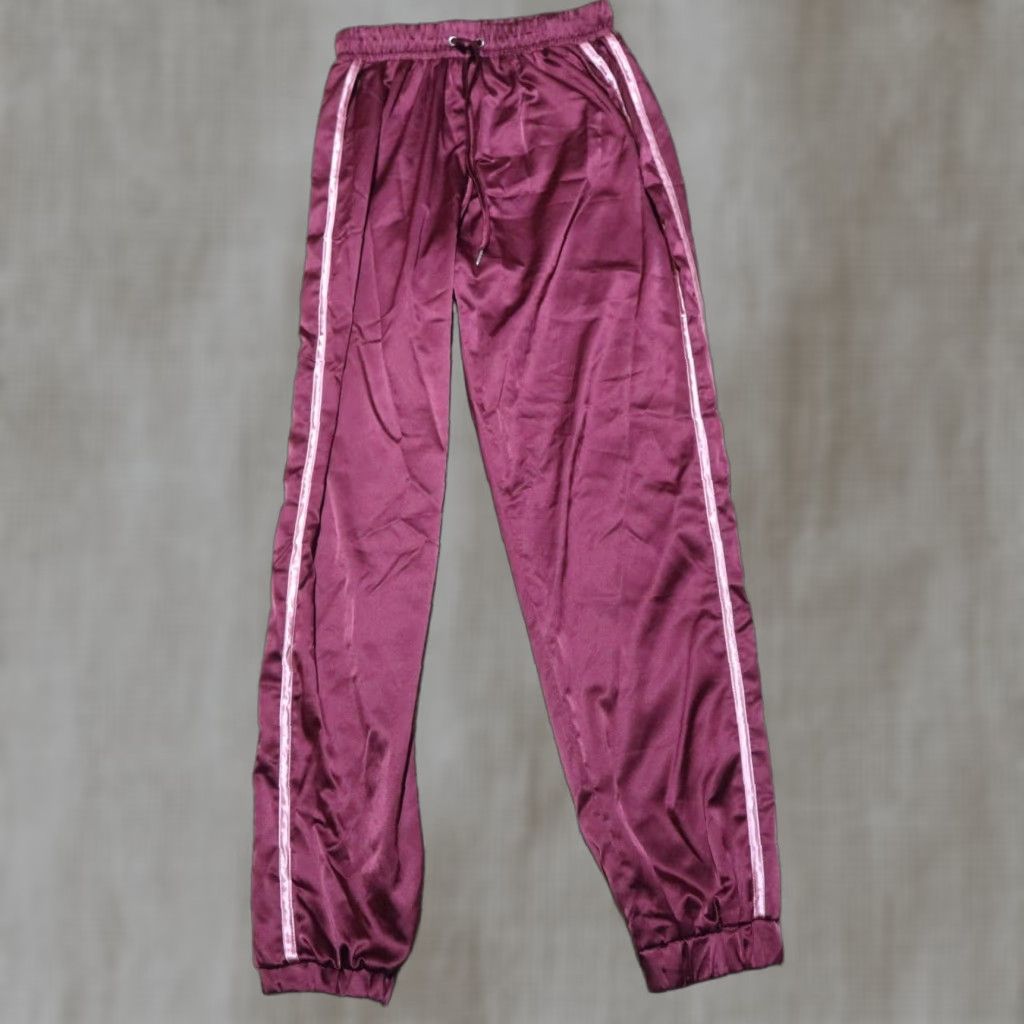 Vintage Charlotte Russe Shirt Pajama Pants Women's XS Red Fleece XS Charlotte Russe Shirt Women Pajama Pants Red Fleece XS Size 26" / US 2 / IT 38 - 1 Thumbnail