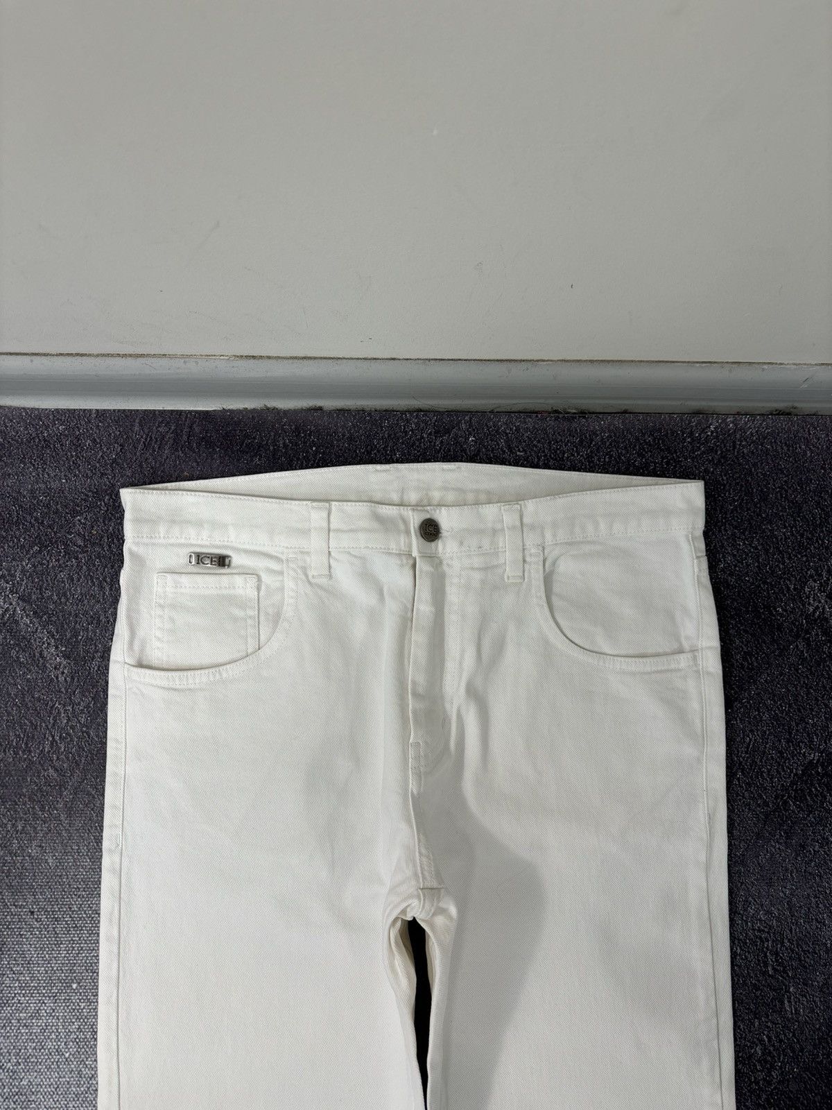 Iceberg Vintage Iceberg Men’s White Italian Denim Straight Fit Jeans Size US 31 - 5 Thumbnail