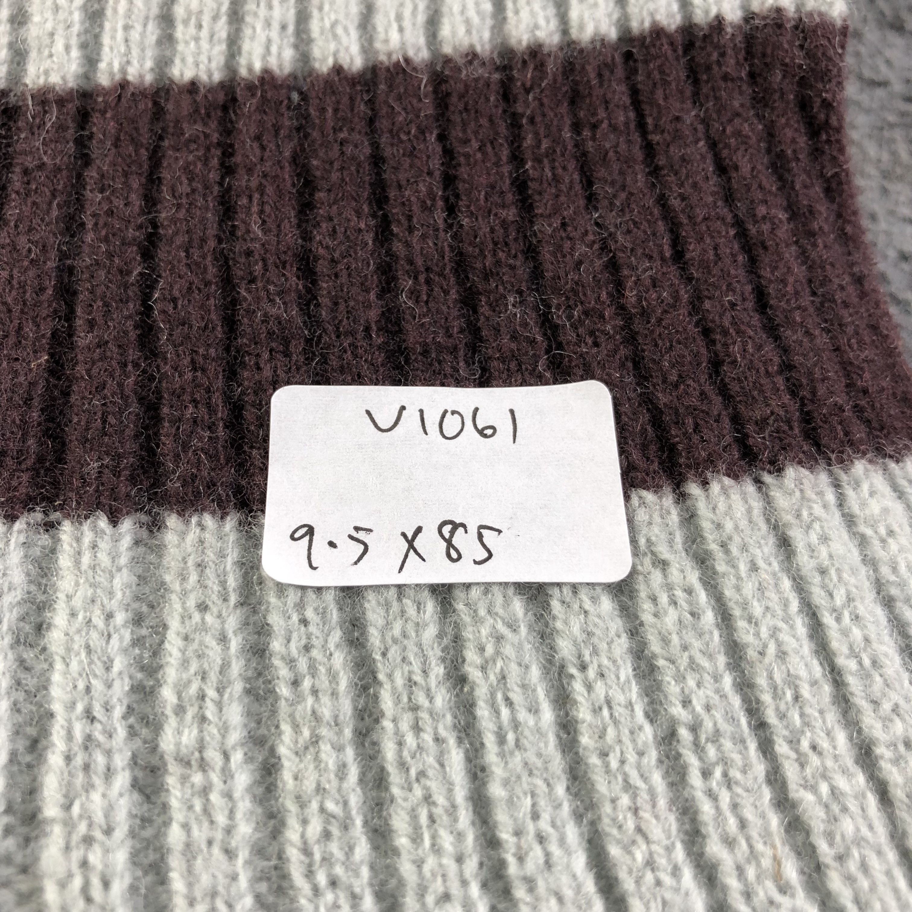 Tommy Hilfiger Tommy Hilfiger Pleated Wool Scarf Muffler V1061 Size ONE SIZE - 11 Thumbnail