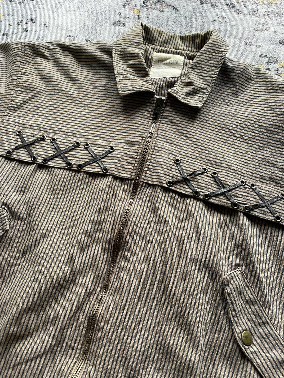 Japanese Brand Japanese Brand Words Worth Pinstriped Bomber Jacket Size US L / EU 52-54 / 3 - 3 Thumbnail
