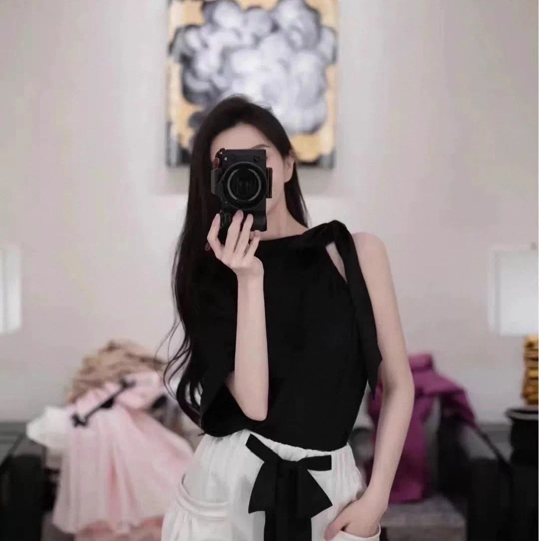 Chanel Chanel 24S NWT Bow Off-Shoulder Silk Top Black 42 Size M / US 6-8 / IT 42-44 - 3 Thumbnail
