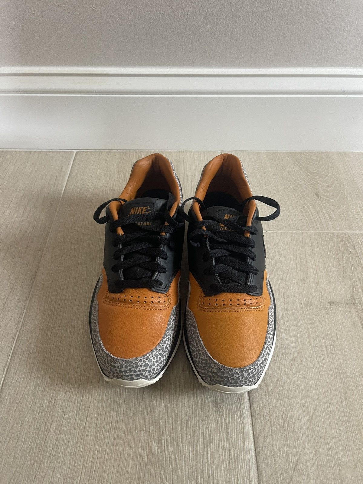 Nike Nike Air Safari QS Size 8.5 Worn Once Size US 8.5 / EU 41-42 - 3 Thumbnail