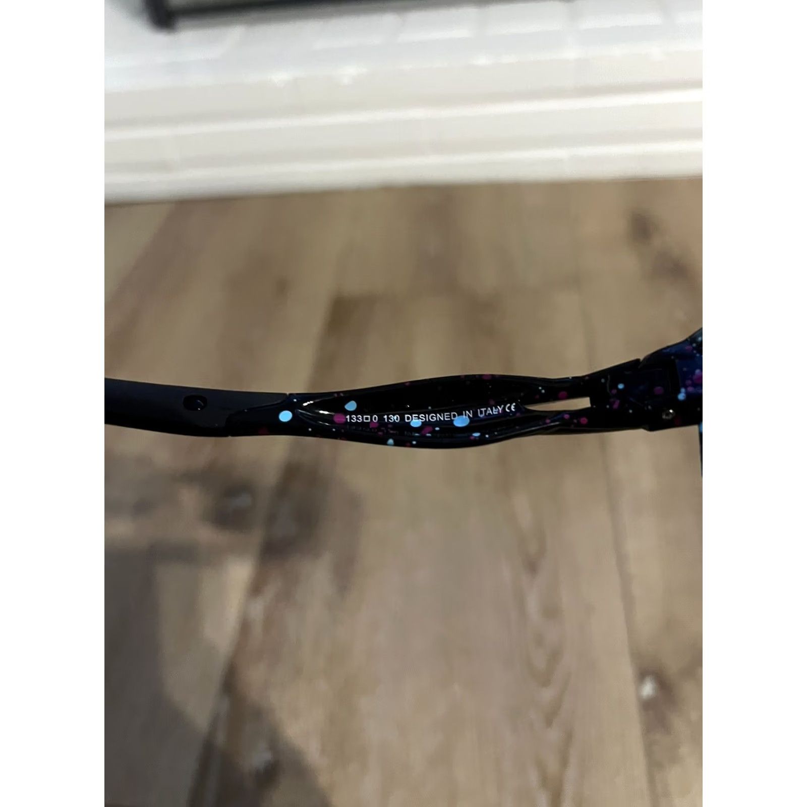 Vintage KDEAM KD0803 Polarized Shield Sunglasses Rimless Wrap Black Men Sunglasses UV400 Gray Lens TR90 Nylon Sports Shield Sunglasses KD0803 Mens Size ONE SIZE - 6 Thumbnail