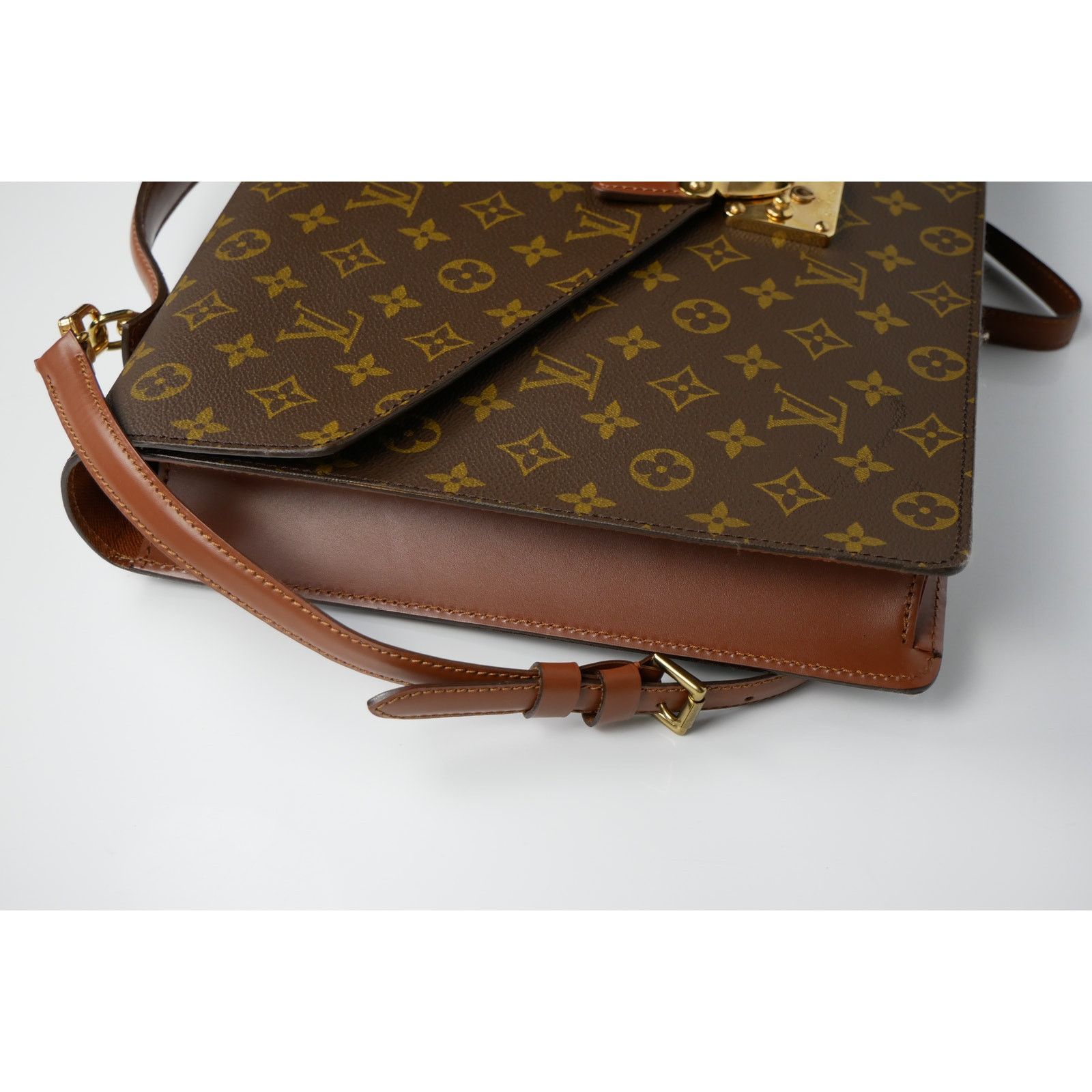 Louis Vuitton Louis Vuitton Monceau Bag Size ONE SIZE - 5 Thumbnail
