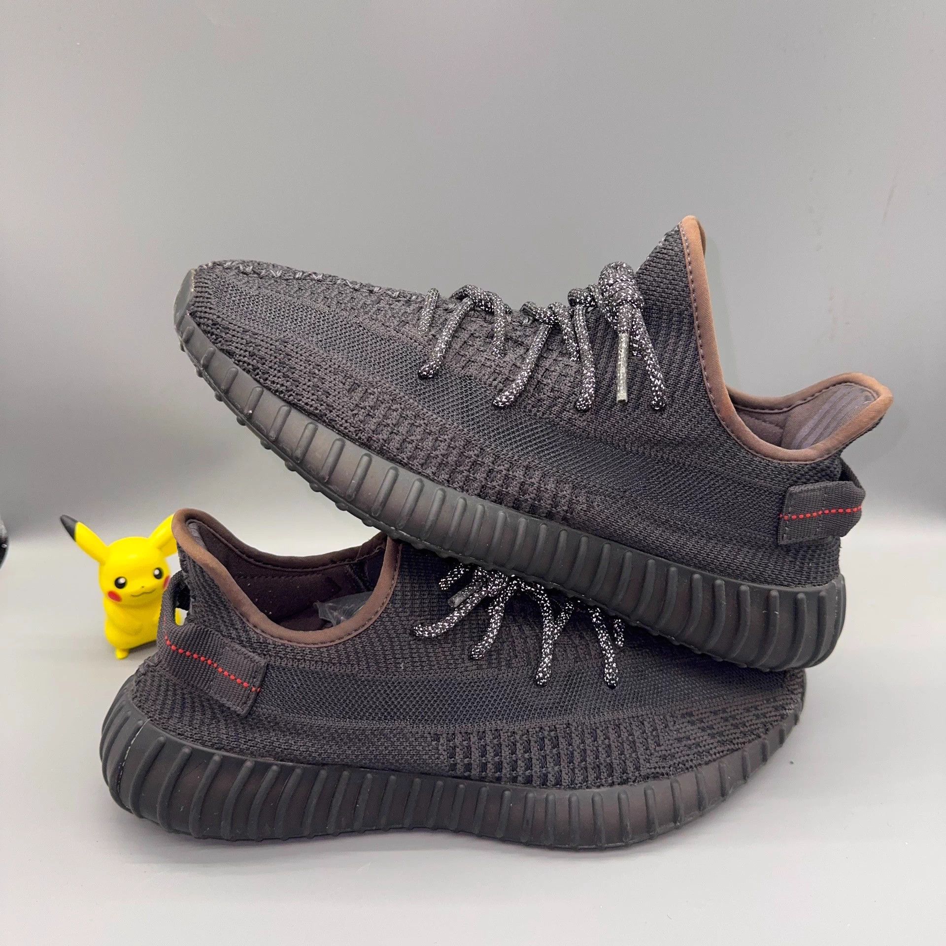 Adidas Adidas Yeezy 350 Black Angel 43 Size US 10 / EU 43 - 6 Thumbnail