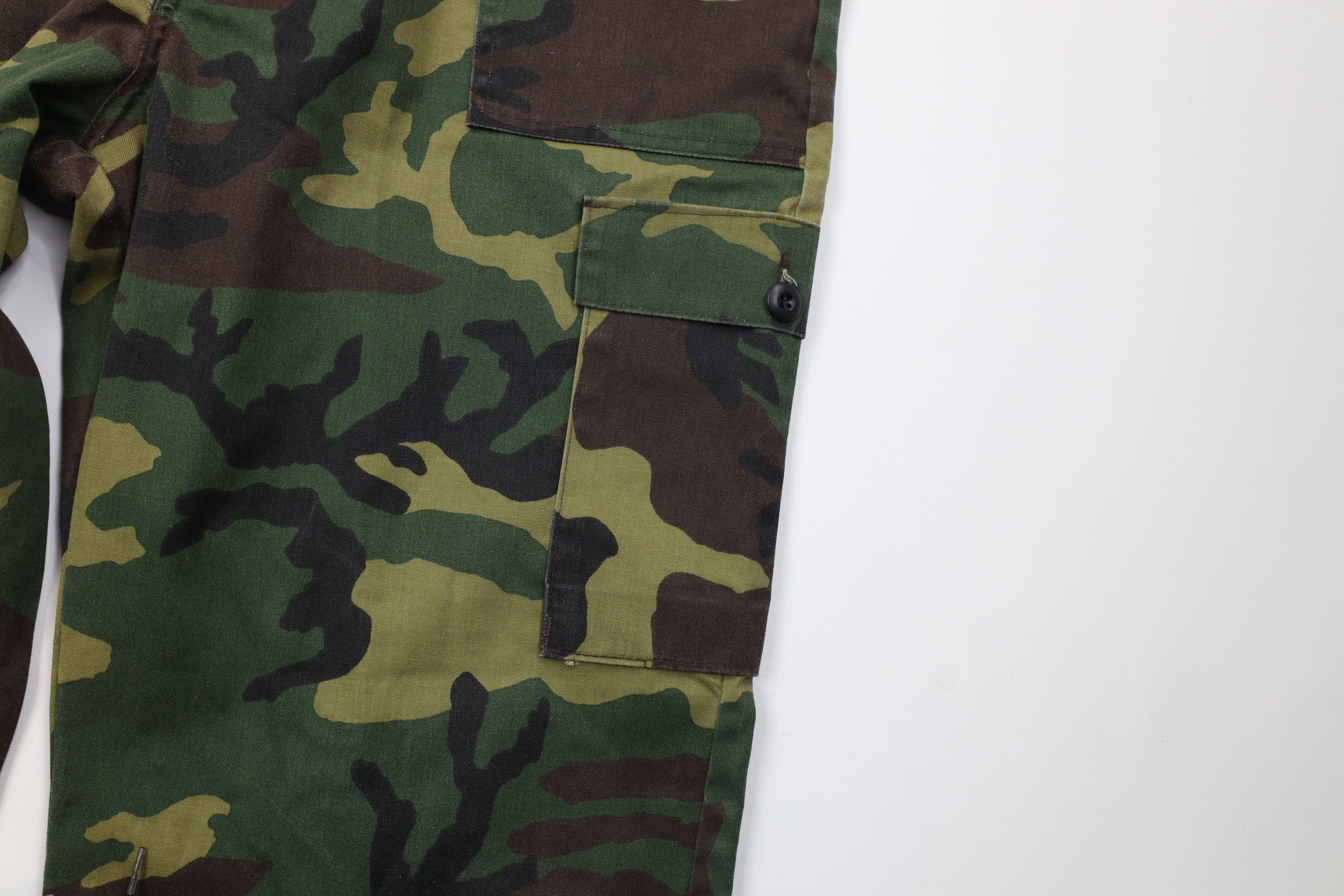 Vintage Vintage 70s Streetwear Camouflage Wide Leg Cargo Pants USA Size US 38 / EU 54 - 6 Thumbnail