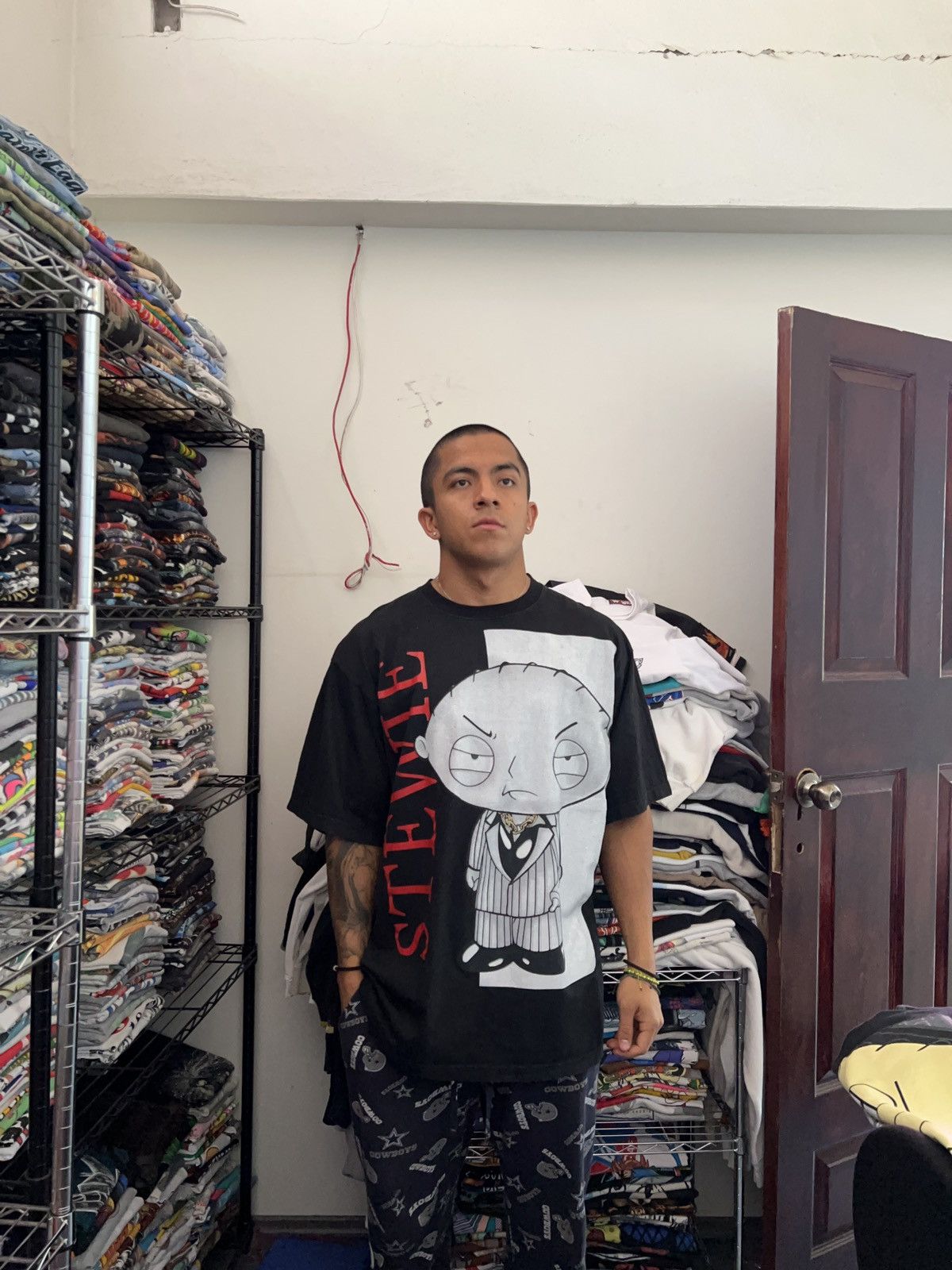 Rap Tees 2000s Stewie Family Guy Scarface Parody Movie Bootleg Tee Size US XXL / EU 58 / 5 - 2 Thumbnail