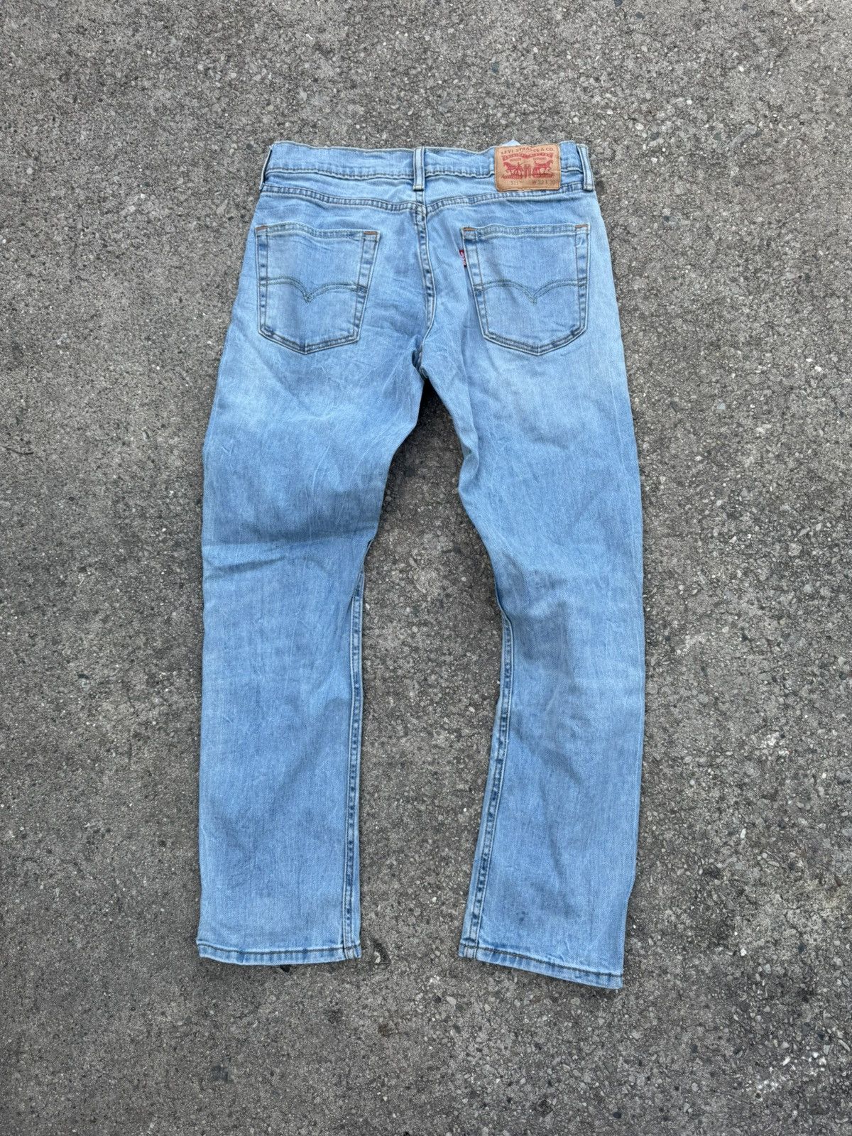 Levi's × Levi's Vintage Clothing × Vintage Levi’s red tab blue jeans Size US 32 / EU 48 - 1 Thumbnail