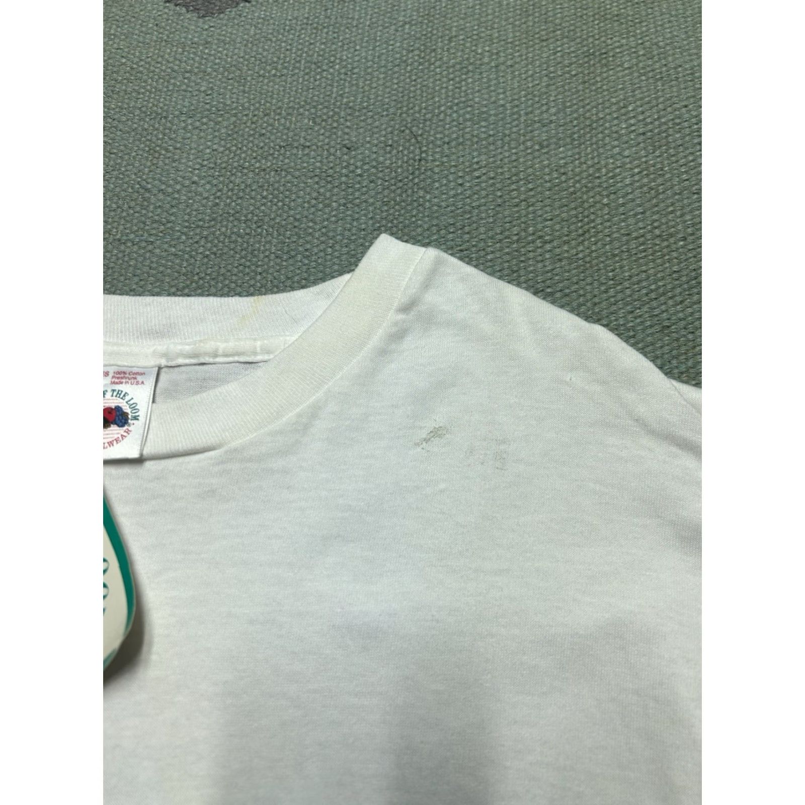 Fruit Of The Loom VINTAGE 90s Fruit of the Loom T-Shirt White Deadstock Large Women stained Size L / US 10 / IT 46 - 5 Thumbnail