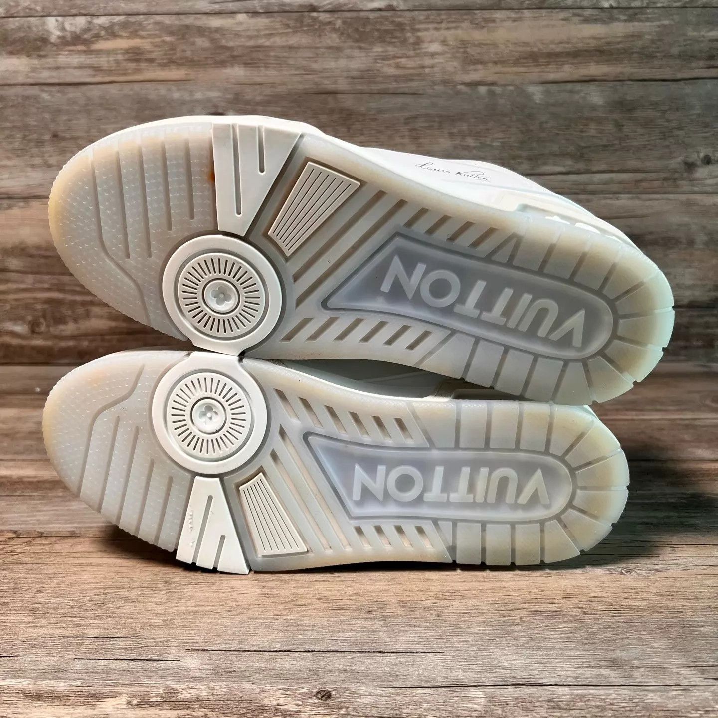 Louis Vuitton LV Trainer Women's 38 White Cement 97 New Size US 7.5 / IT 37.5 - 6 Thumbnail