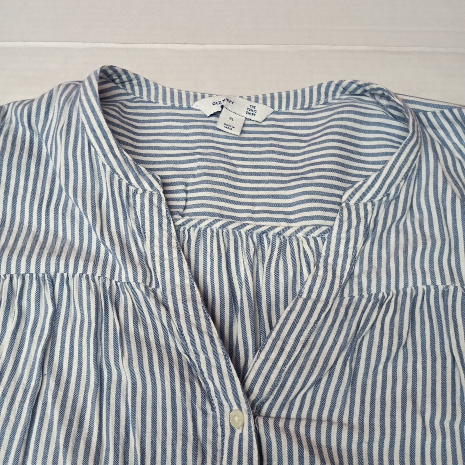 Old Navy Old Navy Tunic Button Up Shirt Women’s XL Blue White Striped Size XL / US 12-14 / IT 48-50 - 3 Thumbnail