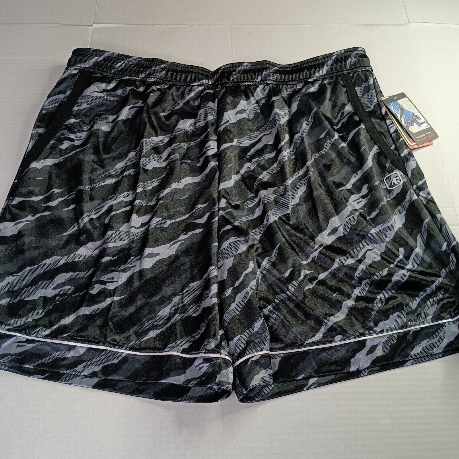 & Other Stories 2 AND1 Athletic Shorts Men’s 3XL Red Gray Black 8" Inseam Size US 44 / EU 60 - 2 Thumbnail