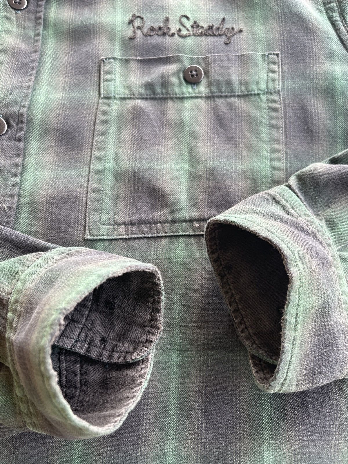 Wacko Maria "Rock Steady" Guilty Parties Distressed Sunfaded Ombre Shirt Size US L / EU 52-54 / 3 - 11 Thumbnail