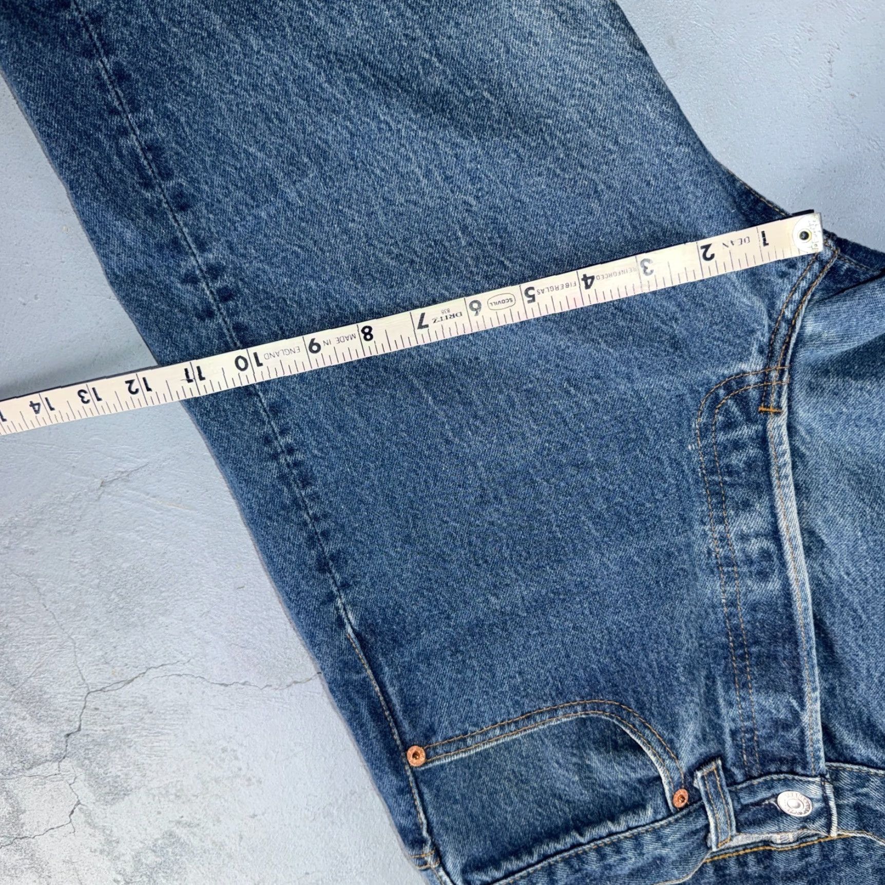 Levi's Levi's 501 Vintage 80s USA Jeans Levis Straight 501 Blue Light Wash 33x33 501 Series 90s USA Denim Cotton Classic Button Size US 33 - 7 Thumbnail