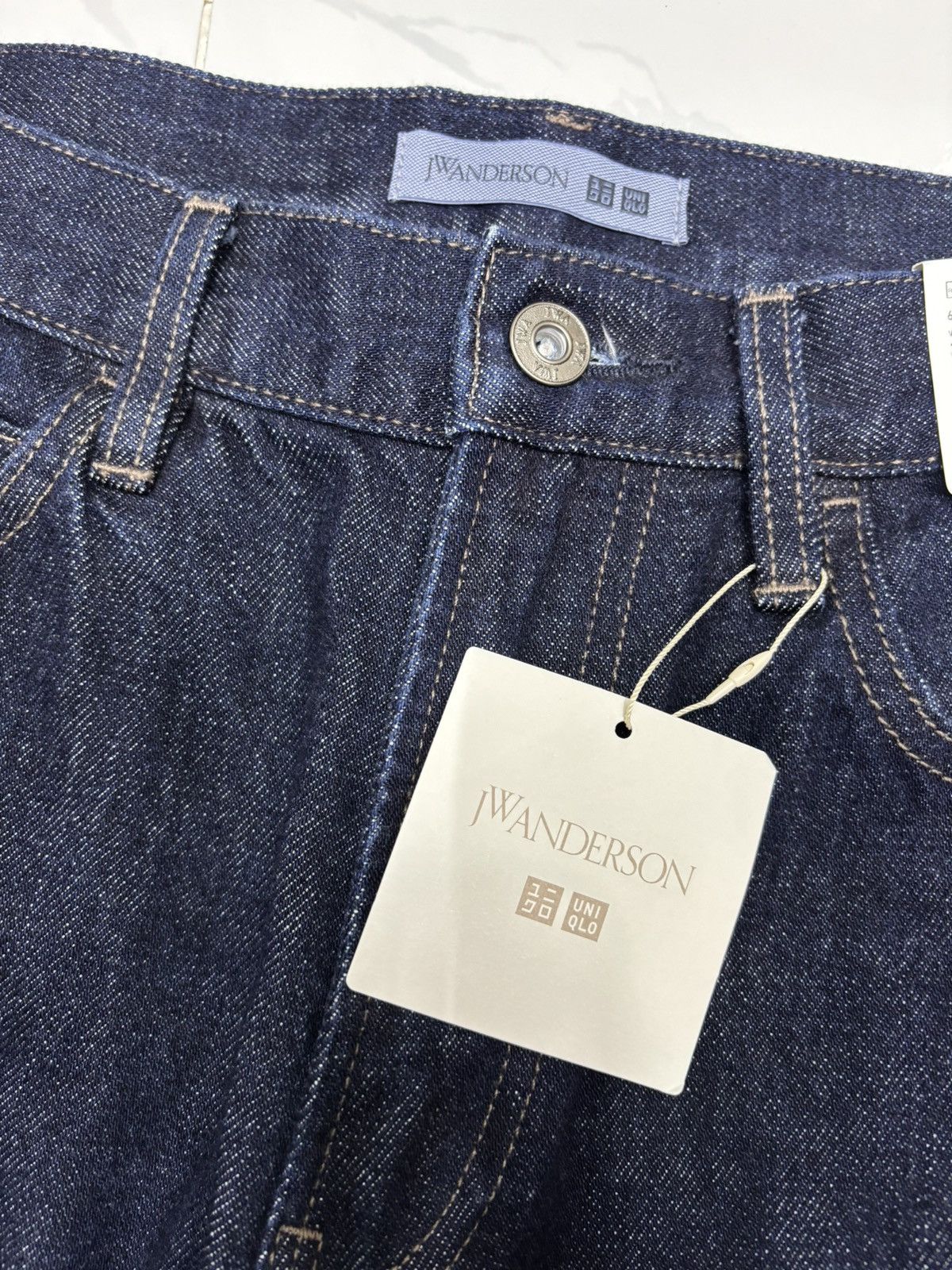 JW Anderson JW ANDERSON WIDE FIT STRAIGHT JEANS BLUE JEANS X UNIQLO Size US 30 / EU 46 - 10 Thumbnail