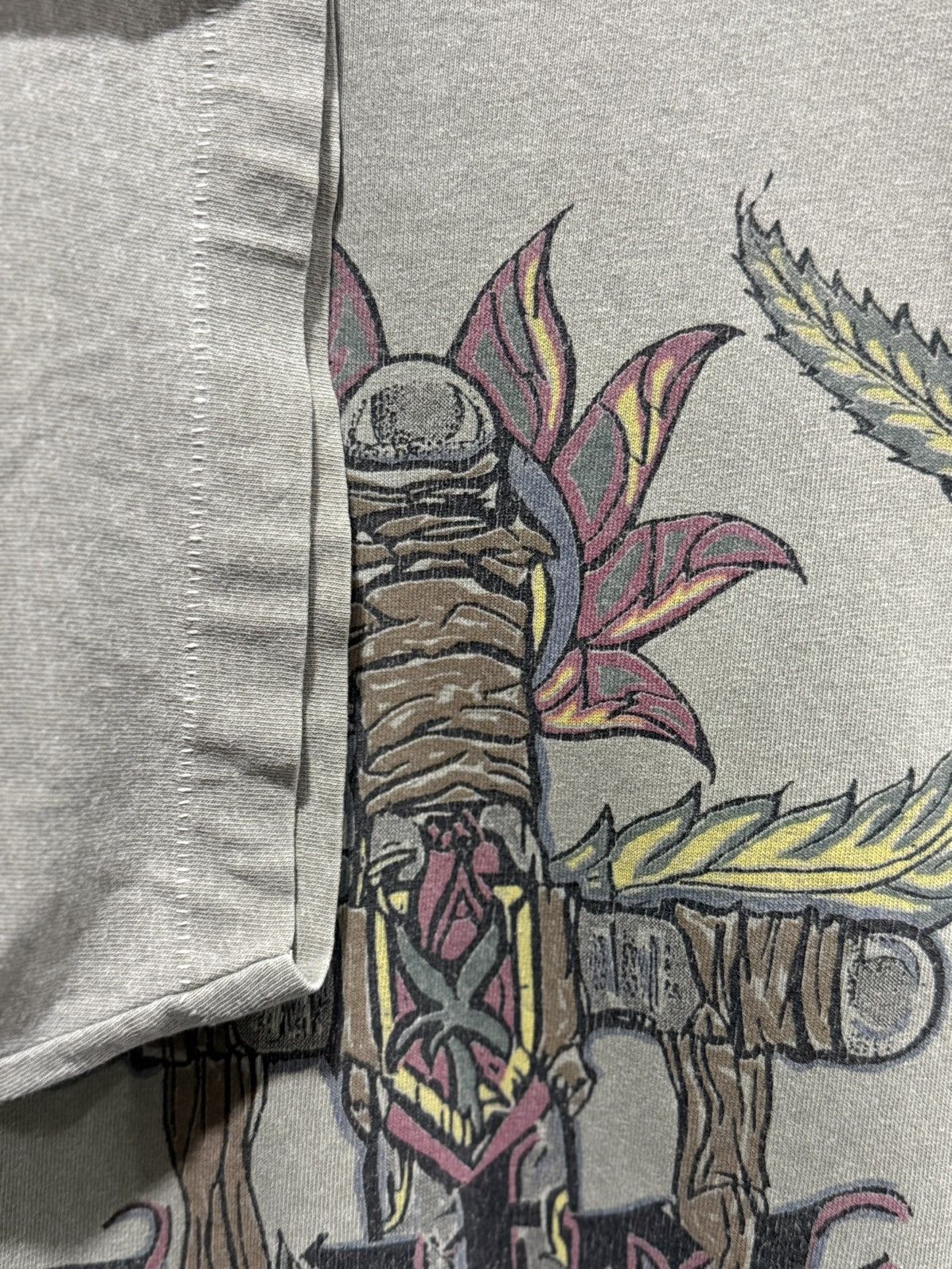 Gotcha × Vintage Vintage 90s Gotcha Surfwear Single Stitches Faded Tee Size US XL / EU 56 / 4 - 5 Thumbnail