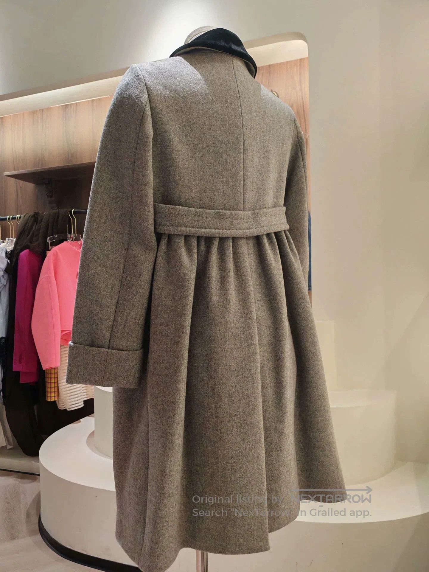 Moschino MOSCHINO CHEAP AND CHIC Wool Coat. Size M / US 6-8 / IT 42-44 - 2 Thumbnail