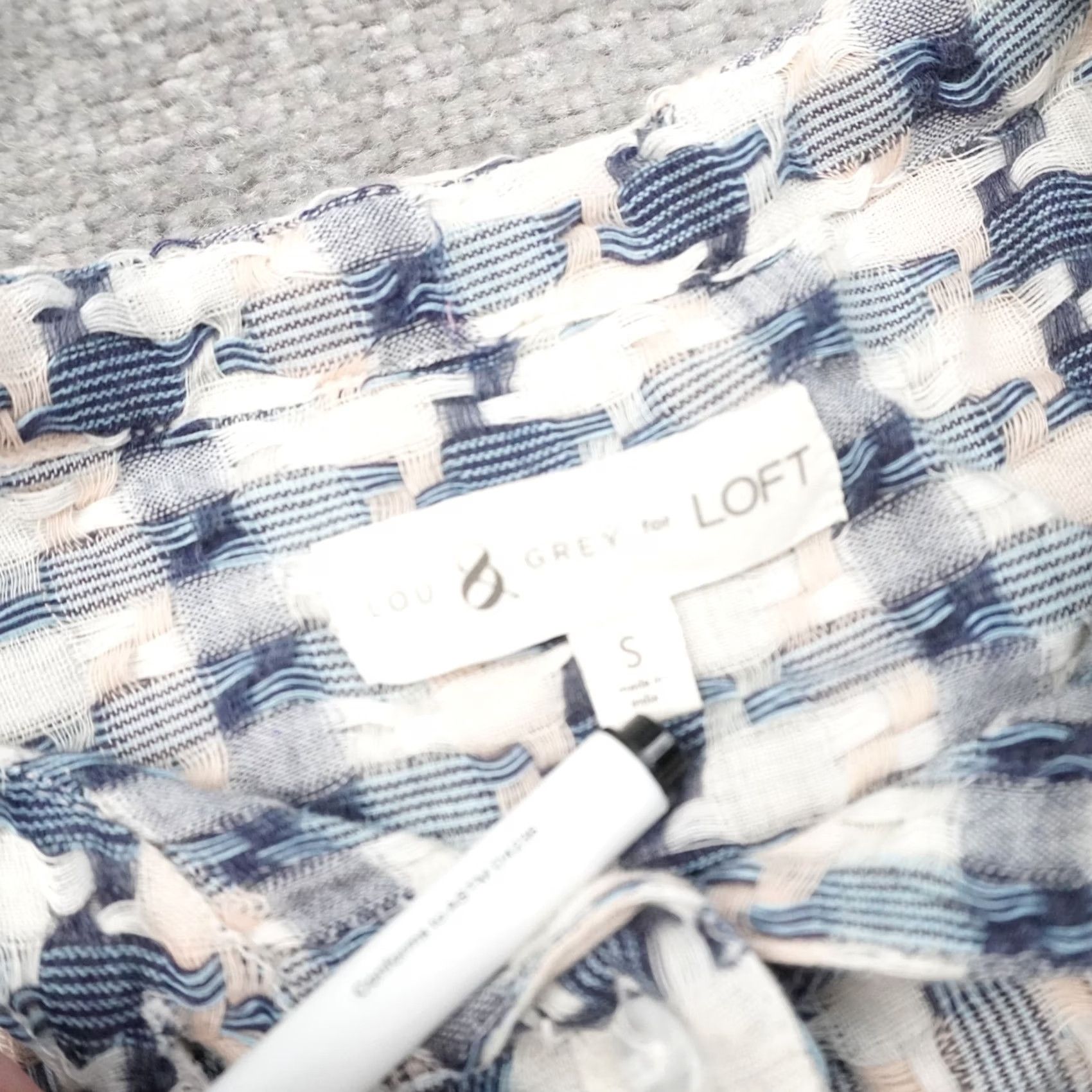 Lou & Grey Lou & Grey Loft Top Adult Small Blue Multicolor Textured Button Women A73 Size S / US 4 / IT 40 - 5 Thumbnail