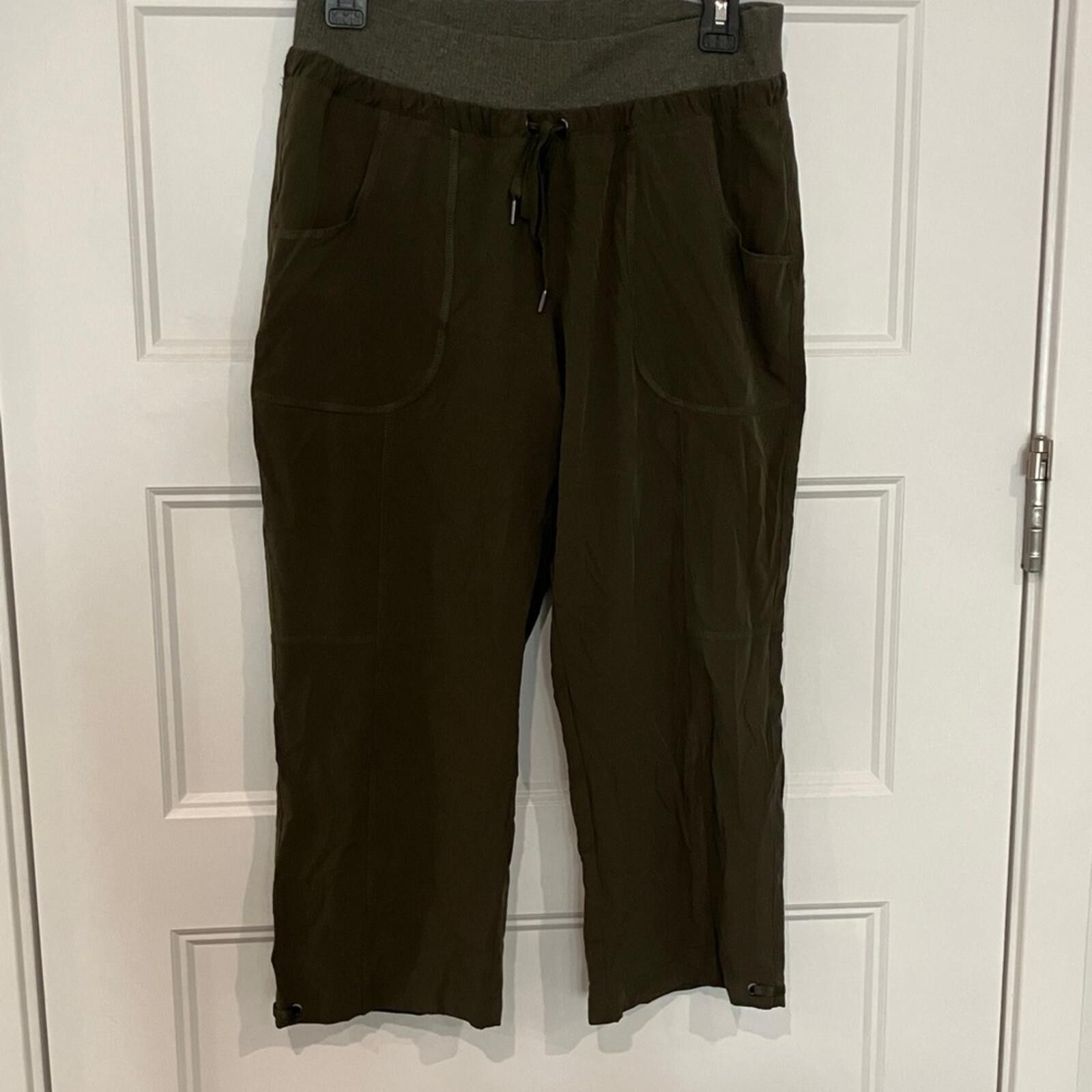 Other GreenTea Women's Olive Capris Size 28" / US 6 / IT 42 - 1 Thumbnail