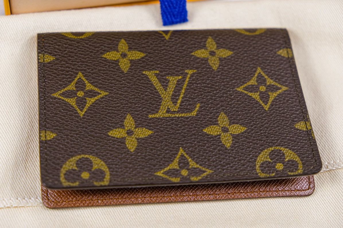 Louis Vuitton Monogram Porte 2 Cartes outlet Vertical Card Case