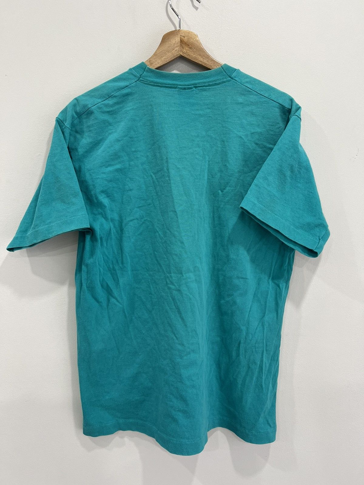 Japanese Brand Vintage 90s Blank Tee Shirt single stitch ghost pocket faded Size US L / EU 52-54 / 3 - 2 Thumbnail