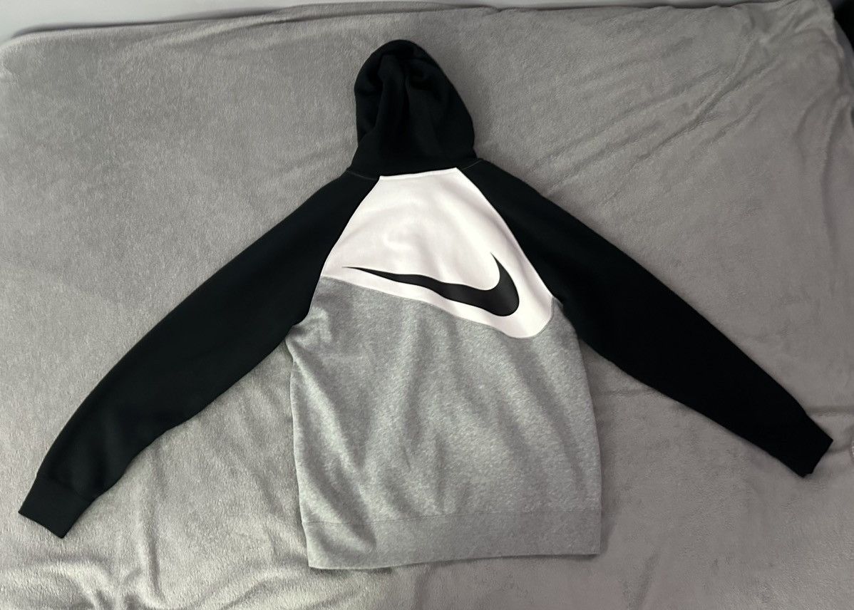 Nike Nike athletic standard fit hoodie Size US L / EU 52-54 / 3 - 5 Thumbnail