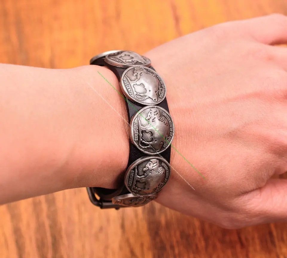 Jewelry × Leather × Vintage Black Genuine Leather Large Cuff Bracelet Size ONE SIZE - 6 Thumbnail