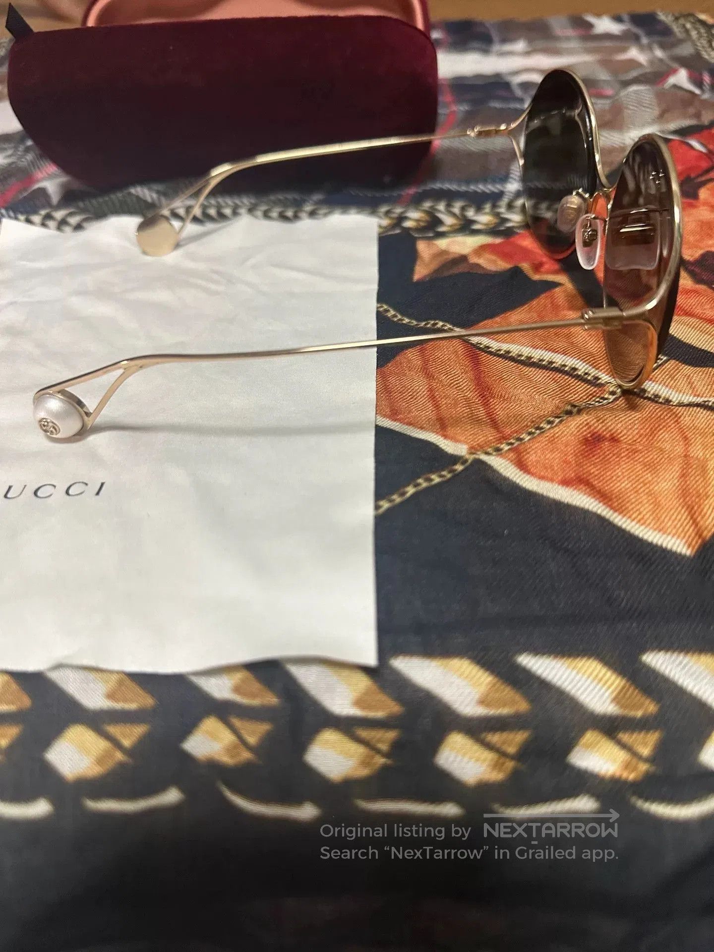 Gucci Gucci Gold Round Pearl Sunglasses. Size ONE SIZE - 3 Thumbnail