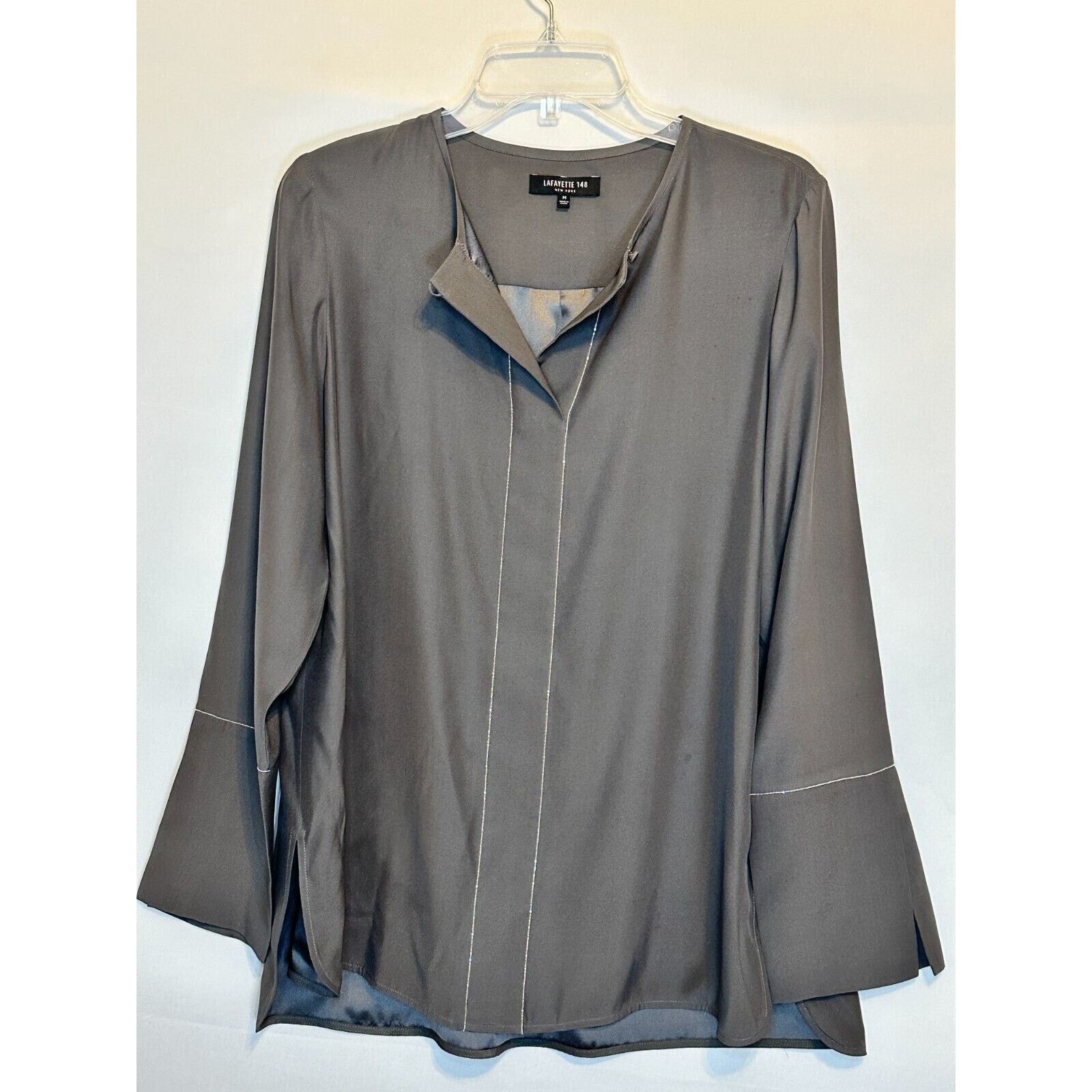 Lafayette 148 Lafayette 148 New York Silk Blouse Silver Dressy Casual Size M / US 6-8 / IT 42-44 - 1 Thumbnail