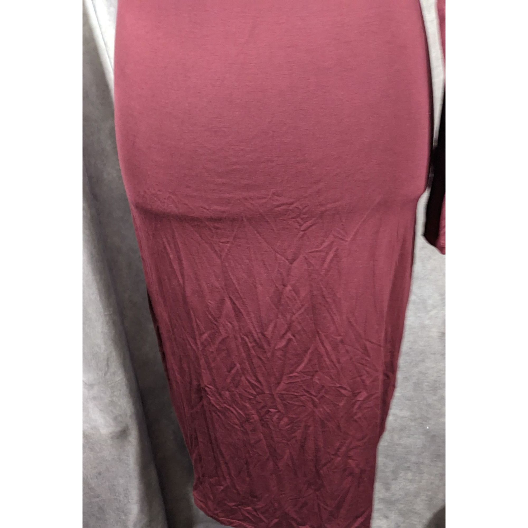 Bebe Bebe Burgundy Plunge Neck Long Sleeve Midi Dress Size Medium Size M / US 6-8 / IT 42-44 - 12 Thumbnail