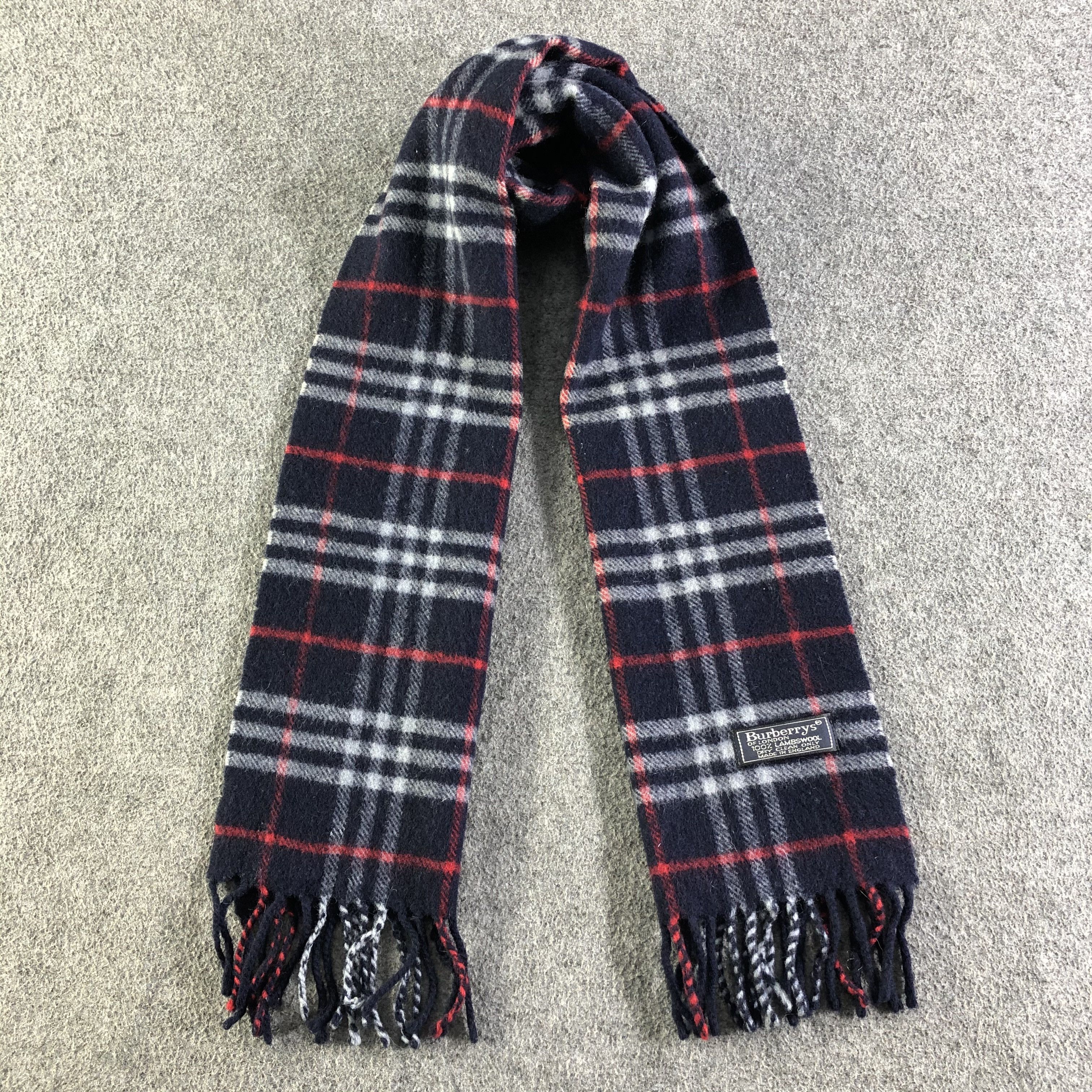 Burberry Burberry Scarf / Muffler / Neckwear P600 Size ONE SIZE - 1 Thumbnail