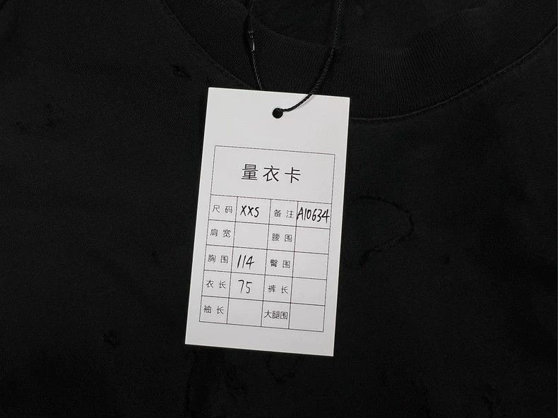 Givenchy Givenchy Large hole short-sleeved T-shirt Size US XXS / EU 40 - 7 Thumbnail