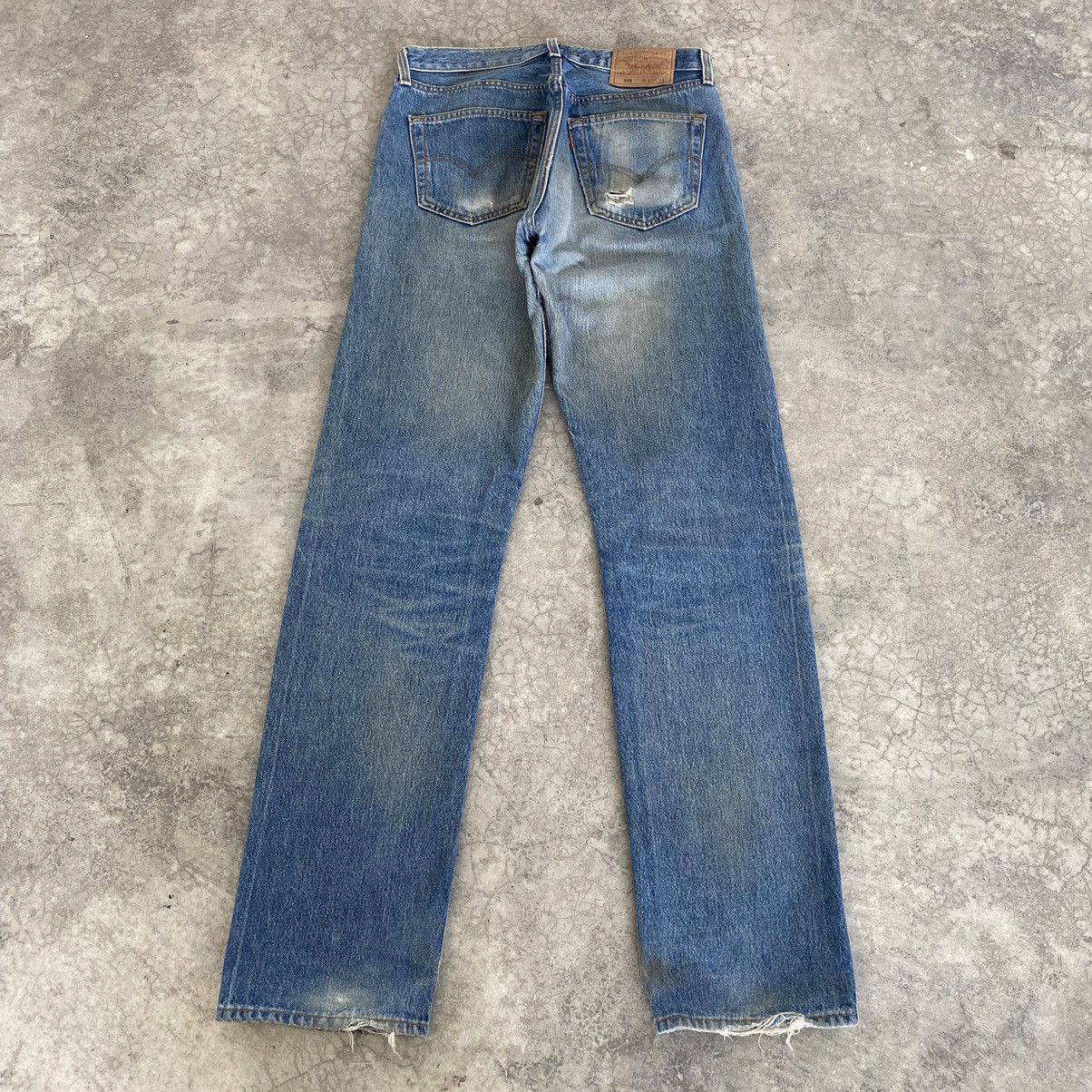 Levi's Vintage 90’s Levis 501 Faded Rusty Blue Jeans Size US 32 / EU 48 - 16 Thumbnail