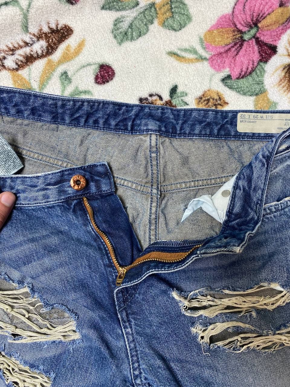 Diesel Diesel Industry Denim Shorts Mens Embroidered Logo Baggy Size US 29 - 11 Thumbnail